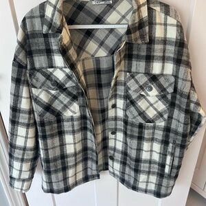 Dex Monochrome Checkered 'Shacket' Black & Cream, Medium super soft & comfy, EUC